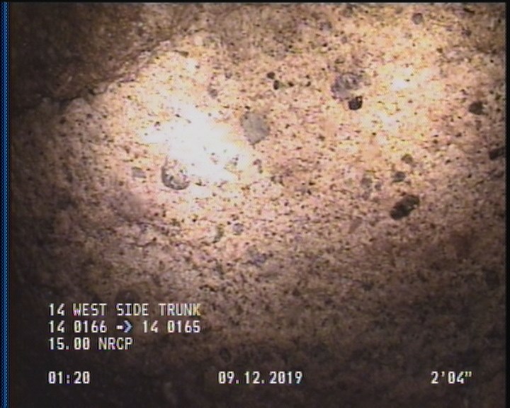 Surface Aggregate Projecting, from 08 to 04 o'clock, within 8 inches of joint: YES, Start