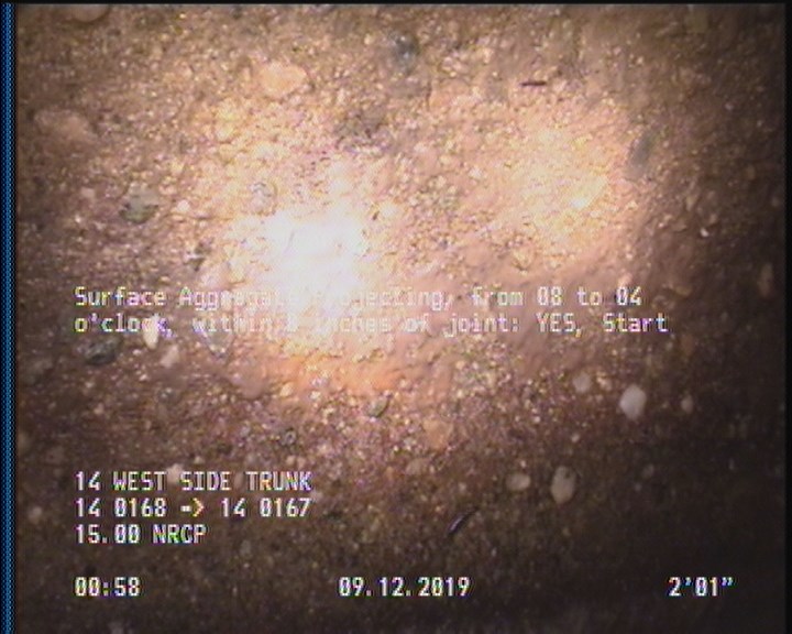 Surface Aggregate Projecting, from 08 to 04 o'clock, within 8 inches of joint: YES, Start