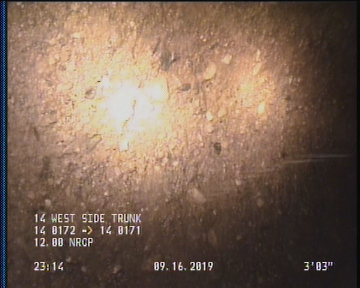 Surface Aggregate Projecting, from 09 to 03 o'clock, within 8 inches of joint: YES, Start