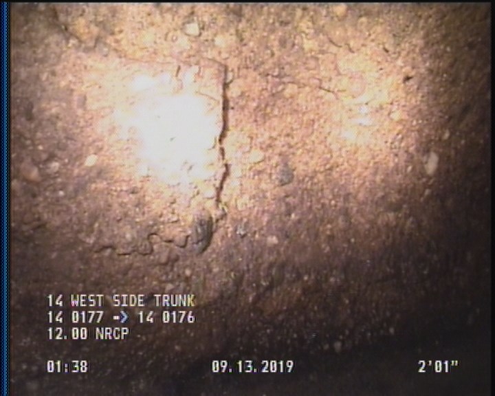 Surface Spalling, from 09 to 03 o'clock, within 8 inches of joint: YES, Start