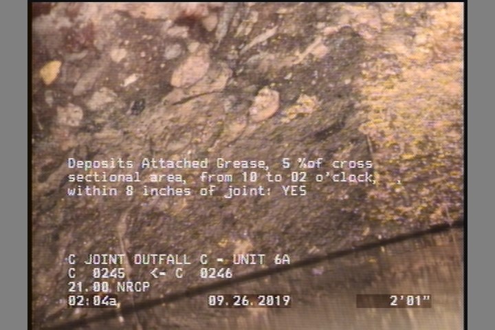 Deposits Attached Grease, 5 %of cross sectional area, from 10 to 02 o'clock, , within 8 inches of joint: YES