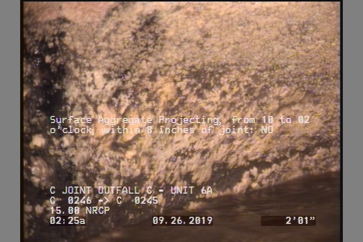 Surface Aggregate Projecting, from 10 to 02 o'clock, within 8 inches of joint: NO