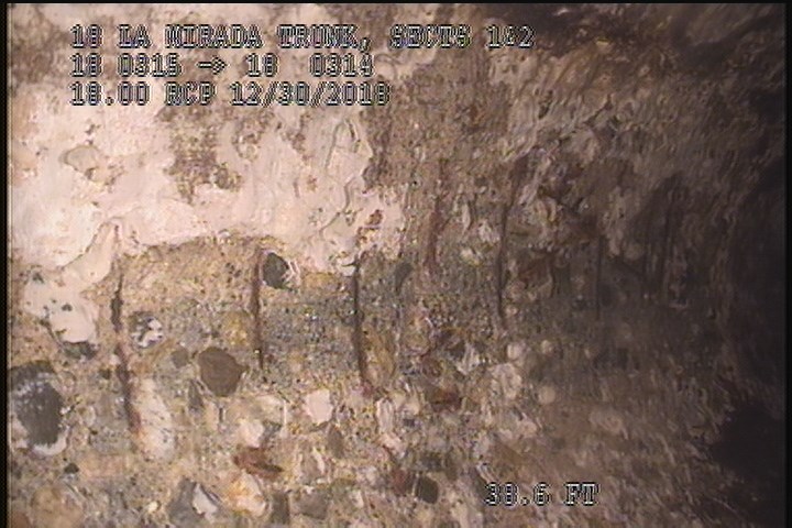 Surface Reinforcement Visible Chemical, from 11 to 01 o'clock, within 8 inches of joint: NO
