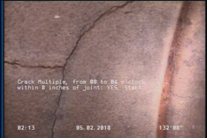 Crack Multiple, from 08 to 04 o'clock, within 8 inches of joint: YES, Start