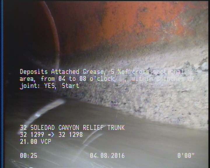 Deposits Attached Grease, 5 %of cross sectional area, from 04 to 08 o'clock, , within 8 inches of joint: YES, Start