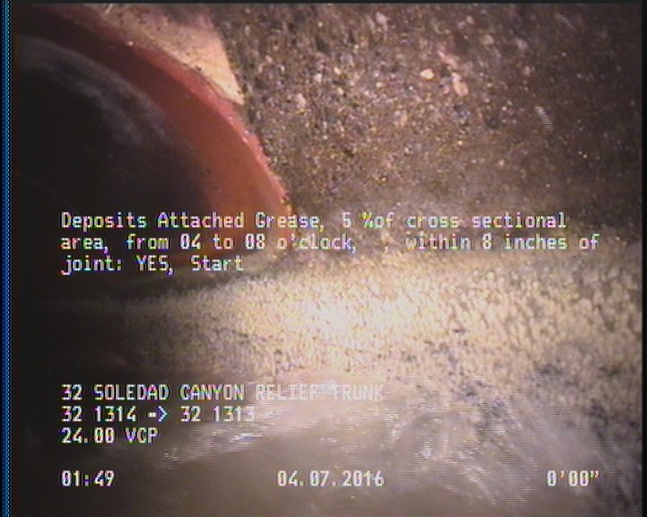 Deposits Attached Grease, 5 %of cross sectional area, from 04 to 08 o'clock, , within 8 inches of joint: YES, Start