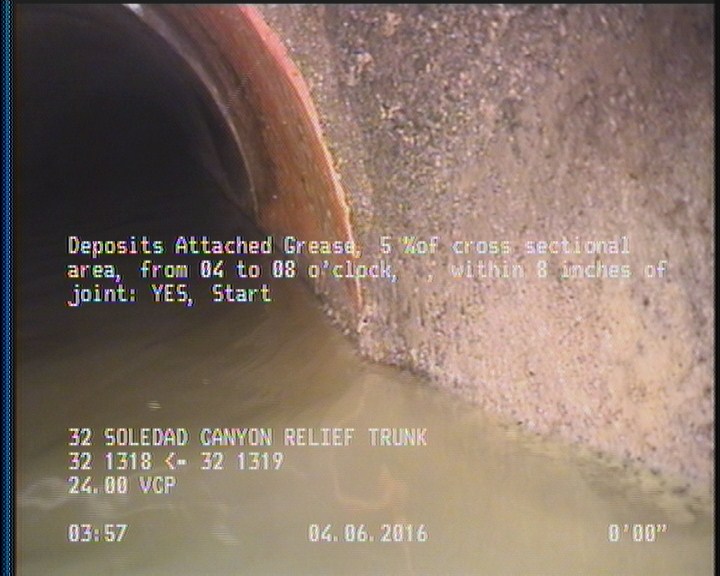 Deposits Attached Grease, 5 %of cross sectional area, from 04 to 08 o'clock, , within 8 inches of joint: YES, Start
