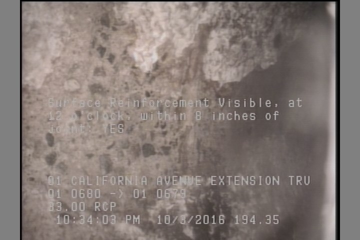 Surface Reinforcement Visible, at 12 o'clock, within 8 inches of joint: YES