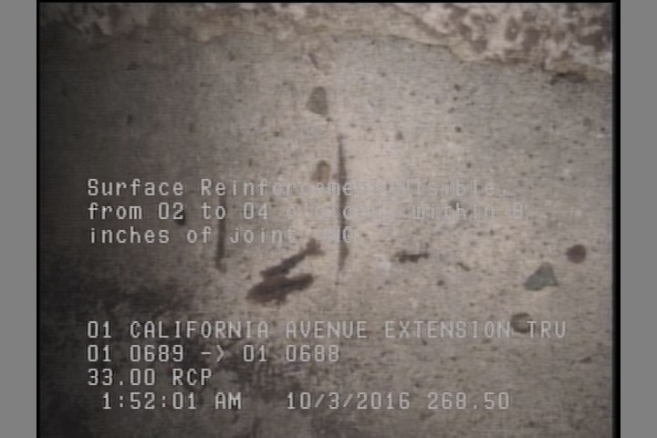 Surface Reinforcement Visible, from 02 to 04 o'clock, within 8 inches of joint: NO
