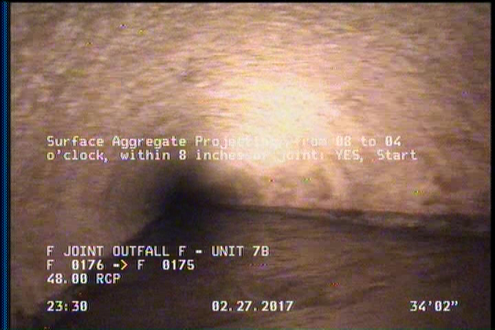 Surface Aggregate Projecting, from 08 to 04 o'clock, within 8 inches of joint: YES, Start