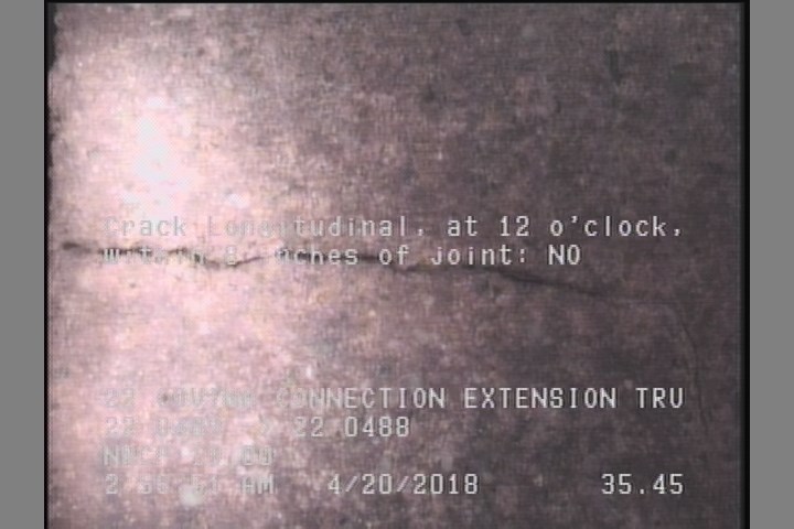 Crack Longitudinal, at 12 o'clock, within 8 inches of joint: NO
