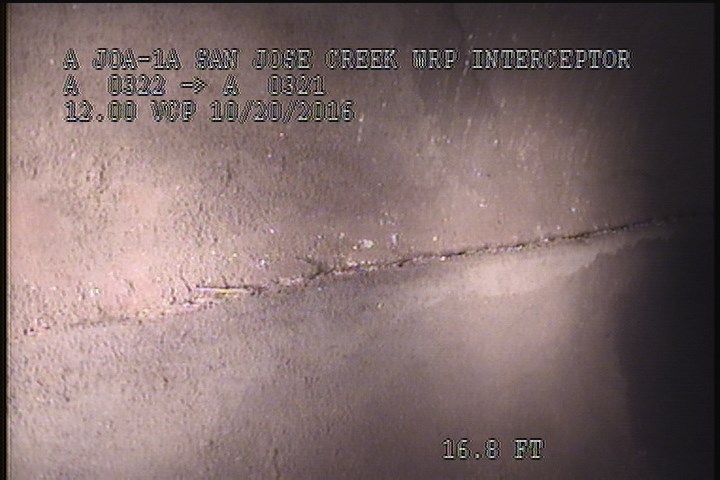 General Observation - POSSIBLE OVERLAPPING/OR A TEAR IN THE LINER, @ 07 O'CLOCK