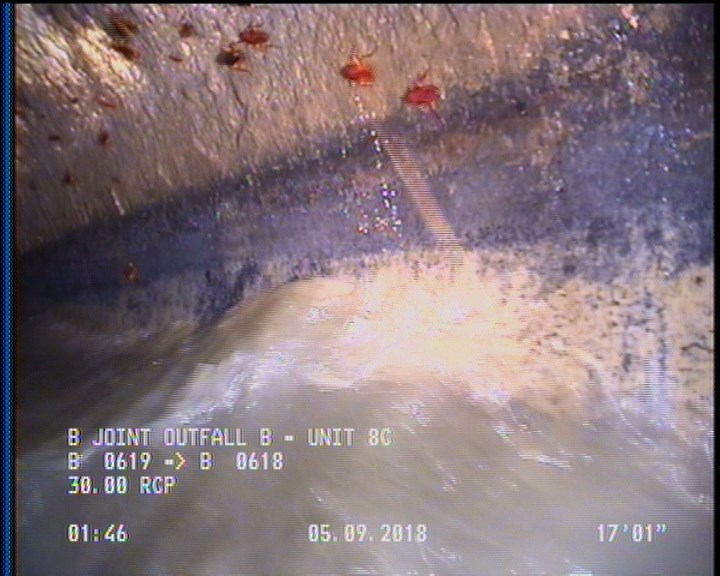 Deposits Attached Grease, 5 %of cross sectional area, from 03 to 09 o'clock, , within 8 inches of joint: YES, Start