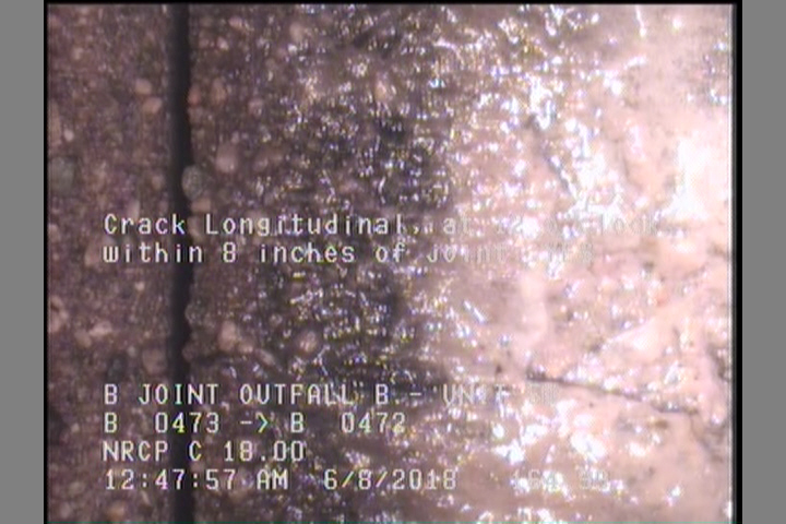 Crack Longitudinal, at 12 o'clock, within 8 inches of joint: YES