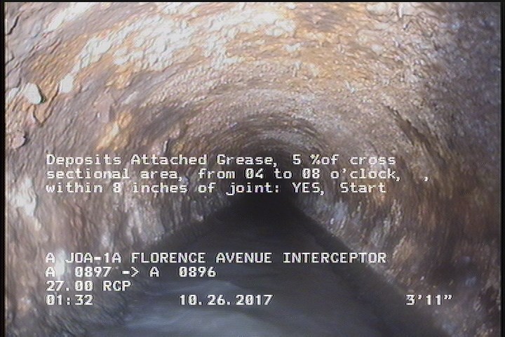 Deposits Attached Grease, 5 %of cross sectional area, from 04 to 08 o'clock, , within 8 inches of joint: YES, Start