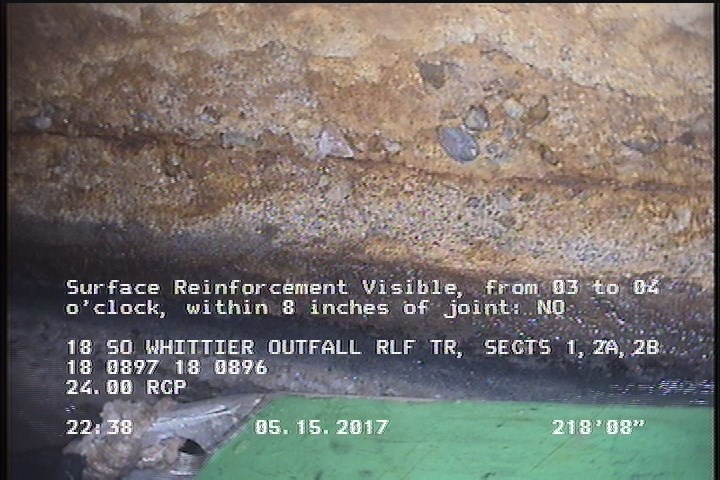 Surface Reinforcement Visible, from 03 to 04 o'clock, within 8 inches of joint: NO