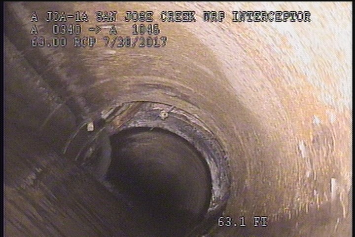 Surface Spalling, from 10 to 02 o'clock, within 8 inches of joint: YES, Finish - BLISTERING CONCRETE