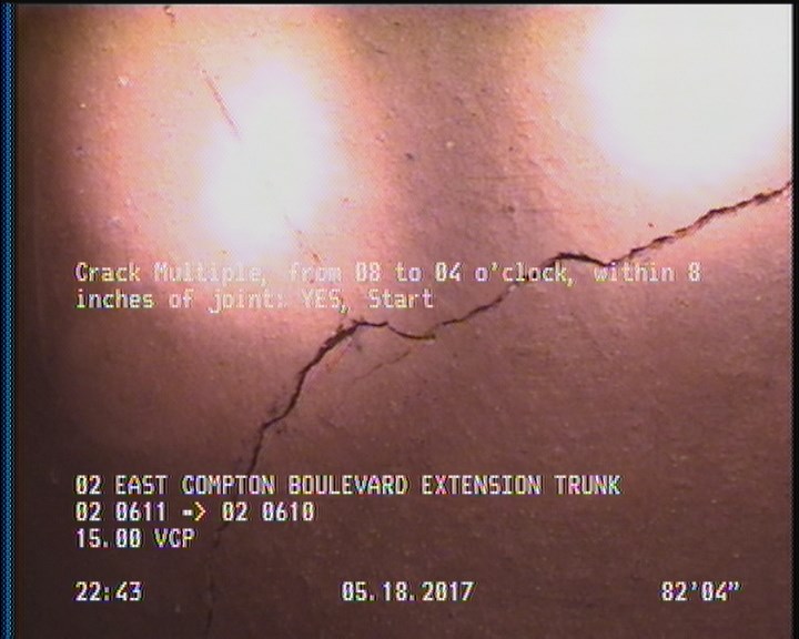 Crack Multiple, from 08 to 04 o'clock, within 8 inches of joint: YES, Start