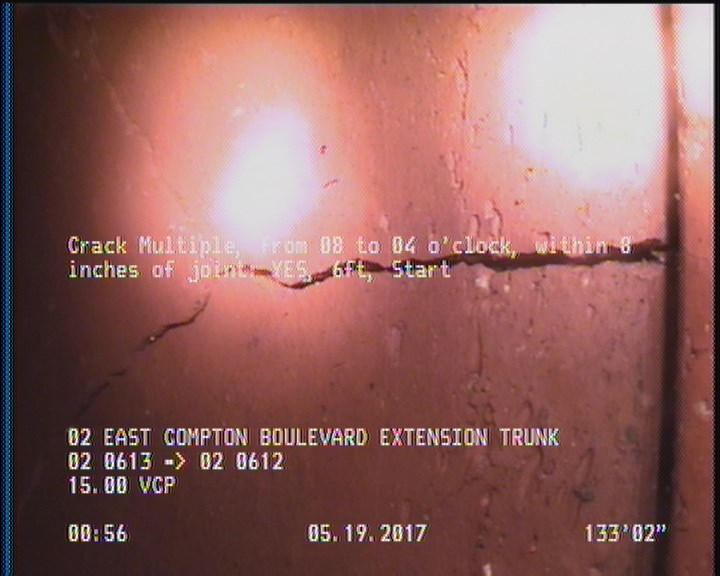 Crack Multiple, from 08 to 04 o'clock, within 8 inches of joint: YES, 6ft, Start