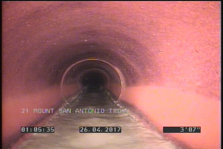 Deposits Attached Grease, 5 %of cross sectional area, from 04 to 08 o'clock, , within 8 inches of joint: YES, Start