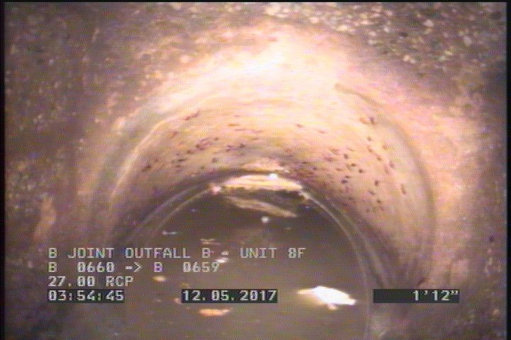 Deposits Attached Grease, 5 %of cross sectional area, from 03 to 09 o'clock, , within 8 inches of joint: YES