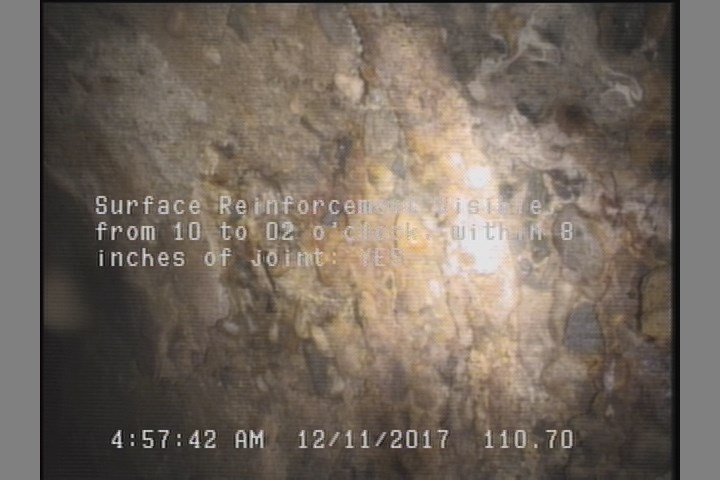 Surface Reinforcement Visible, from 10 to 02 o'clock, within 8 inches of joint: YES