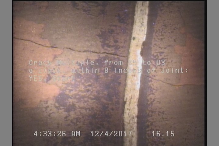 Crack Multiple, from 09 to 03 o'clock, within 8 inches of joint: YES, Start