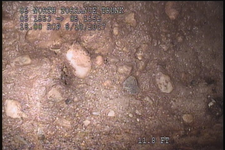 Surface Aggregate Projecting, from 08 to 04 o'clock, within 8 inches of joint: YES, Start - SEVERE AGG