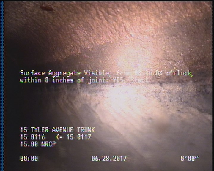 Deposits Attached Grease, 5 %of cross sectional area, from 04 to 08 o'clock, , within 8 inches of joint: YES, Start