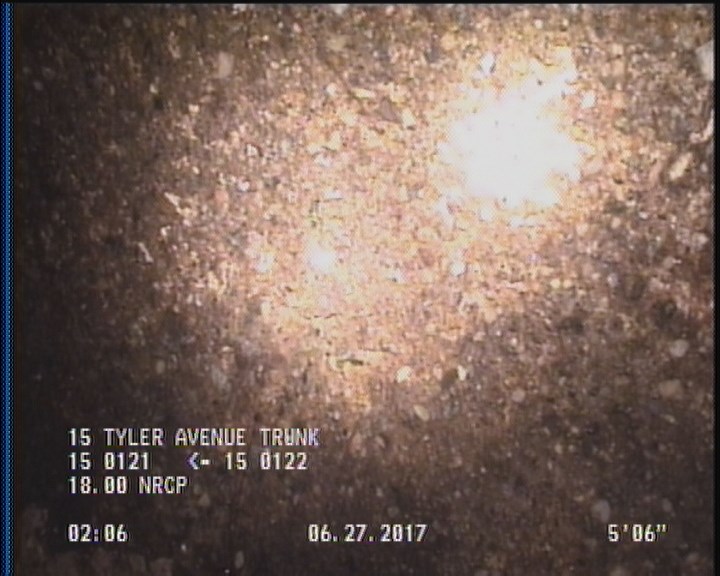 Surface Aggregate Visible, from 08 to 04 o'clock, within 8 inches of joint: YES, Start