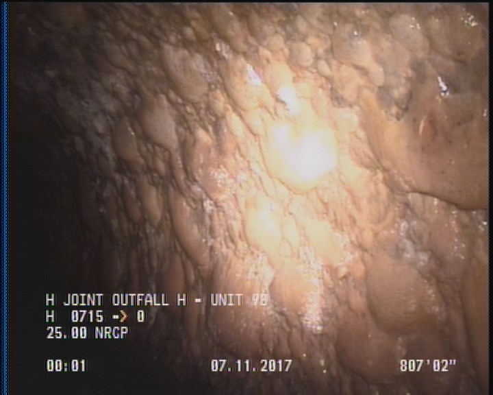 Surface Aggregate Projecting, from 09 to 03 o'clock, within 8 inches of joint: YES, Start