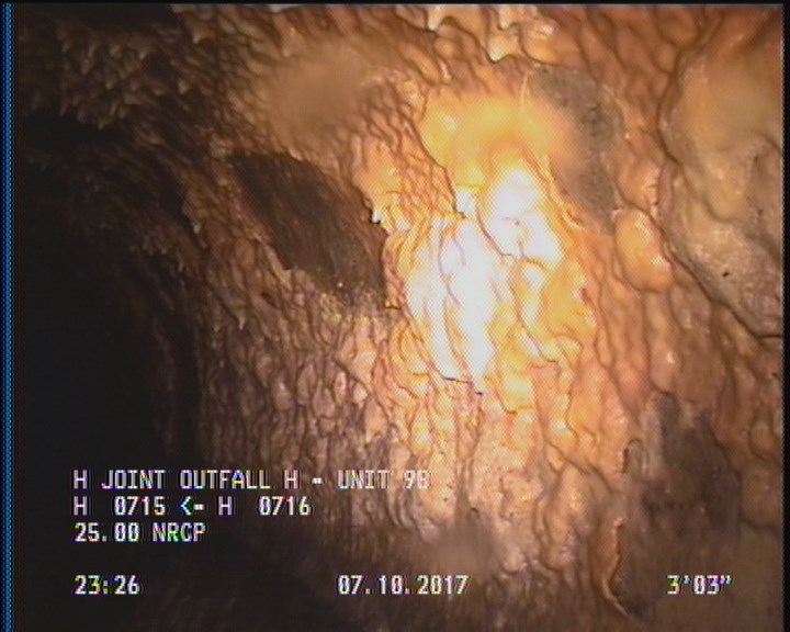 Surface Spalling, from 09 to 03 o'clock, within 8 inches of joint: YES, Start
