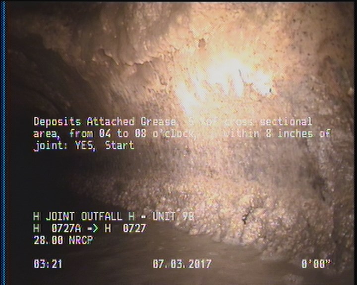 Deposits Attached Grease, 5 %of cross sectional area, from 04 to 08 o'clock, , within 8 inches of joint: YES, Start