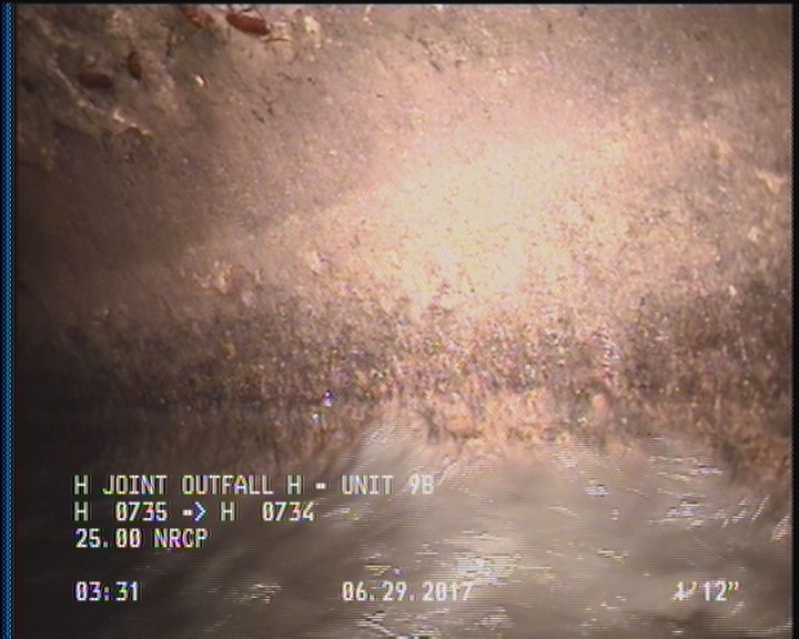 Deposits Attached Grease, 5 %of cross sectional area, from 04 to 08 o'clock, , within 8 inches of joint: YES, Start