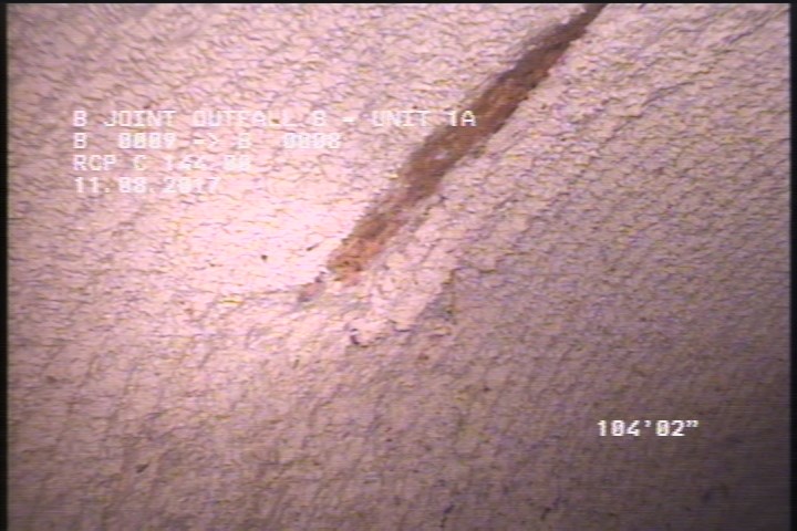 Surface Reinforcement Corroded, from 10 to 02 o'clock, within 8 inches of joint: NO - BROKEN REBAR