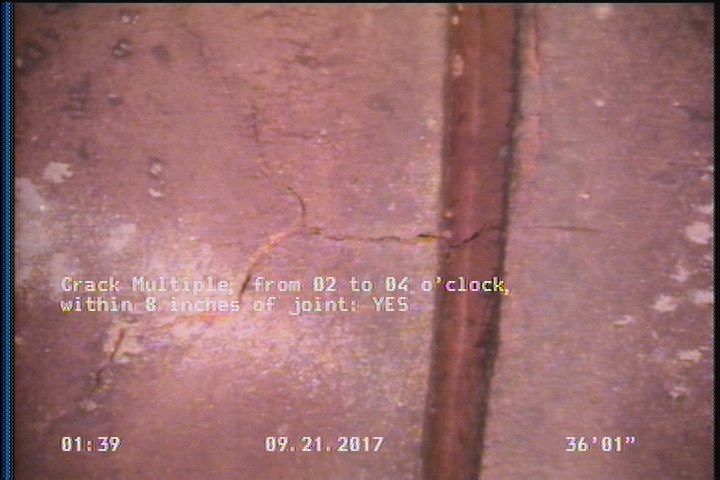 Crack Multiple, from 02 to 04 o'clock, within 8 inches of joint: YES