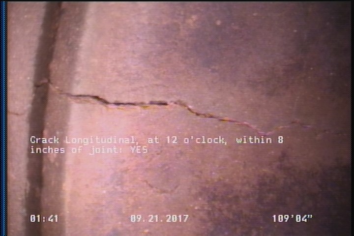 Crack Longitudinal, at 12 o'clock, within 8 inches of joint: YES