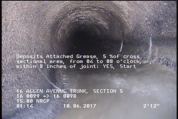 Deposits Attached Grease, 5 %of cross sectional area, from 04 to 08 o'clock, , within 8 inches of joint: YES, Start