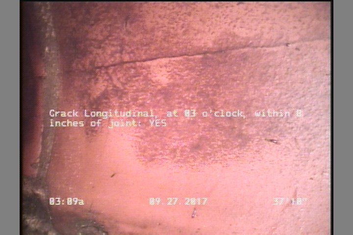 Crack Longitudinal, at 03 o'clock, within 8 inches of joint: YES
