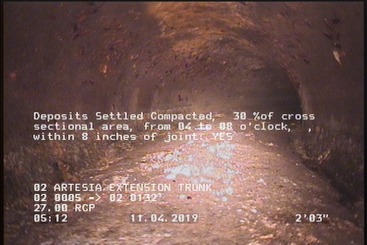 Deposits Settled Compacted, 30 %of cross sectional area, from 04 to 08 o'clock, , within 8 inches of joint: YES