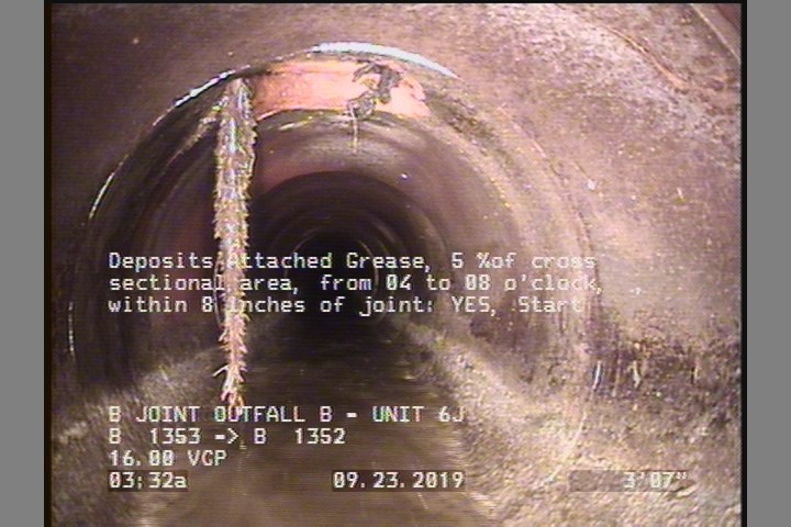 Deposits Attached Grease, 5 %of cross sectional area, from 04 to 08 o'clock, , within 8 inches of joint: YES, Start