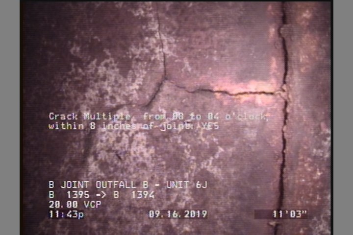 Crack Multiple, from 08 to 04 o'clock, within 8 inches of joint: YES, Start