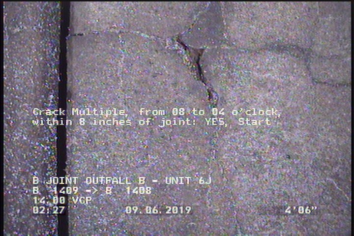 Crack Multiple, from 08 to 04 o'clock, within 8 inches of joint: YES, Start