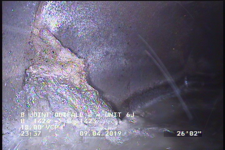 Roots Tap Joint, at 09 o'clock, 10 %, within 8 inches of joint: YESR, Start