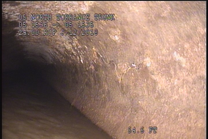 Surface Spalling, from 10 to 02 o'clock, within 8 inches of joint: YES, Start
