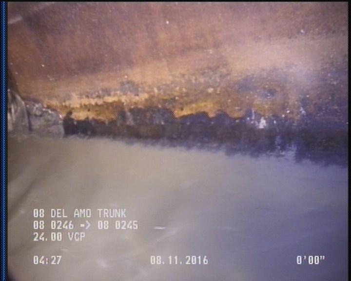 Deposits Attached Grease, 5 %of cross sectional area, from 04 to 08 o'clock, , within 8 inches of joint: YES, Start