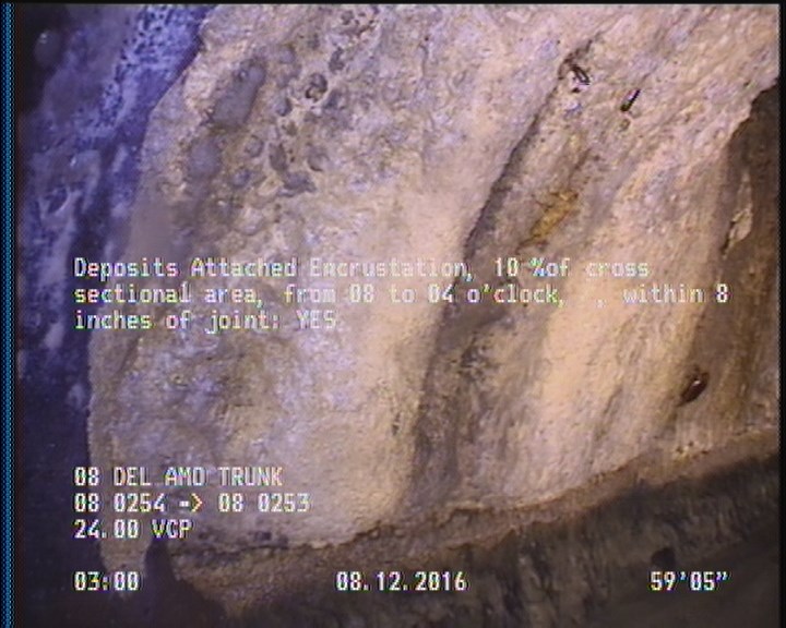 Deposits Attached Encrustation, 10 %of cross sectional area, from 08 to 04 o'clock, , within 8 inches of joint: YES