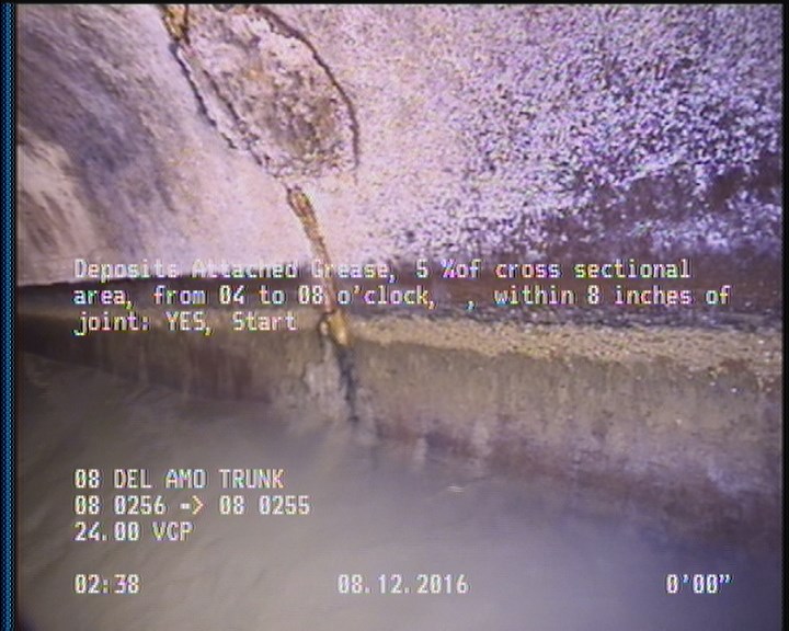 Deposits Attached Grease, 5 %of cross sectional area, from 04 to 08 o'clock, , within 8 inches of joint: YES, Start