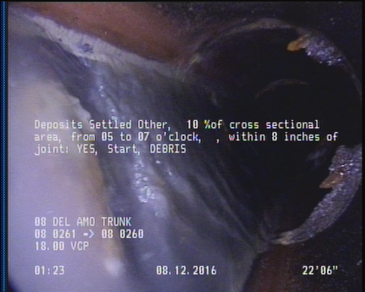 Deposits Settled Other, 10 %of cross sectional area, from 05 to 07 o'clock, , within 8 inches of joint: YES, Start - DEBRIS