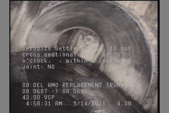 Deposits Settled Fine, 10 %of cross sectional area, at 06 o'clock, , within 8 inches of joint: NO